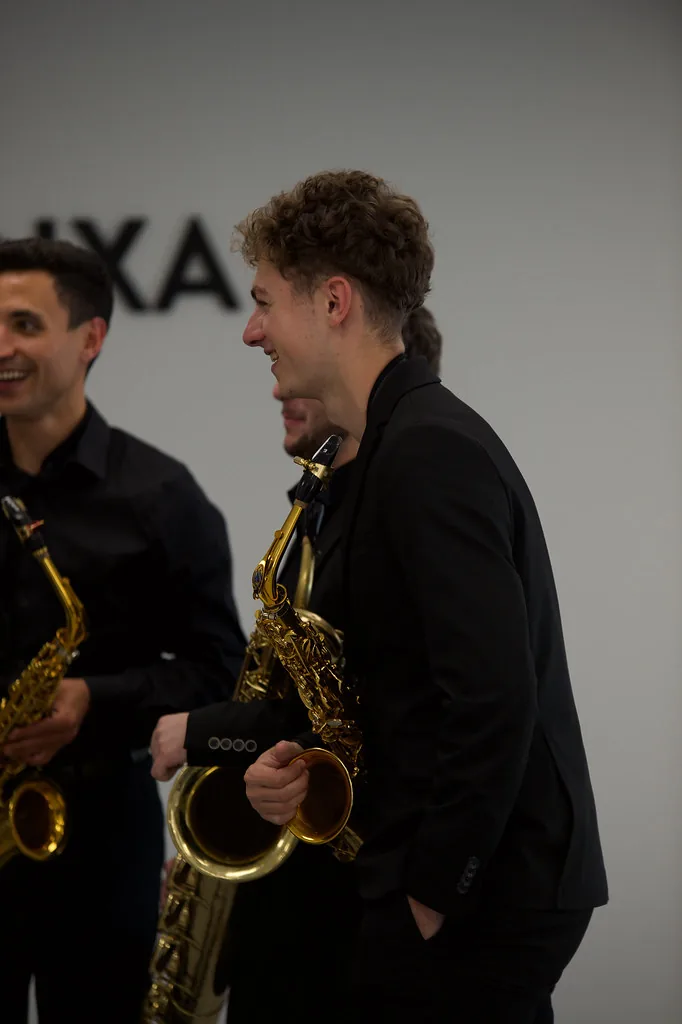 Retrato cercano de saxofonistas de Madrid Sax Academy